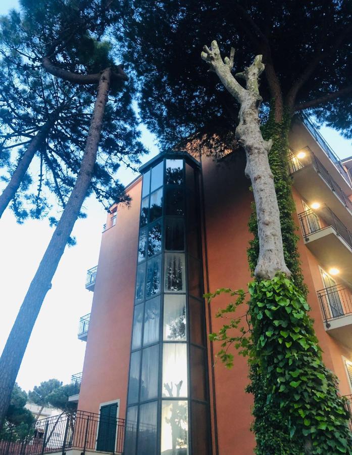 Hotel B&B Des Bains Milano Marittima Ngoại thất bức ảnh