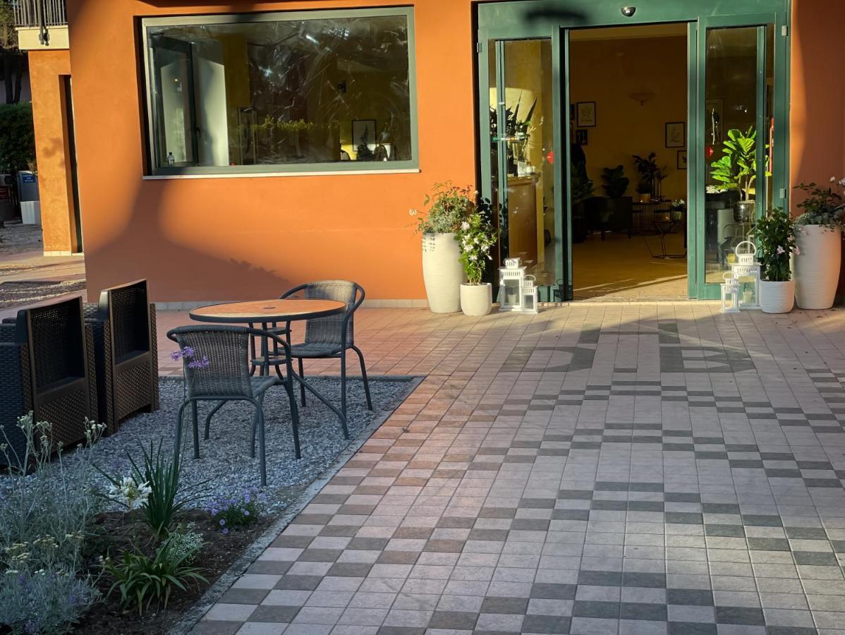 Hotel B&B Des Bains Milano Marittima Ngoại thất bức ảnh